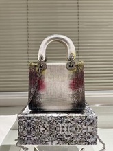 �羳�¿�r��С��������Y�������ˮ荰�Ůʿ���������b��Ů��