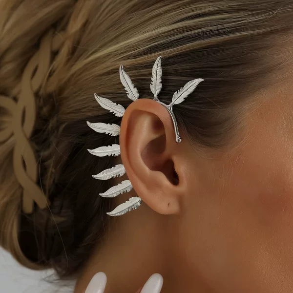 European and American Cross-Border Jewelry Metal Feather Ear Cuffs Non-Pierced Integrated Ear Clips Niche Design Exaggerated Earrings
