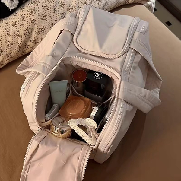Capacious cosmetic bag