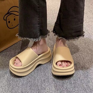 Non-Slip Summer Sandals 2024 New Cute Outdoor Wear Bath Indoor Home Internet Celebrity Simple Thick Sole
