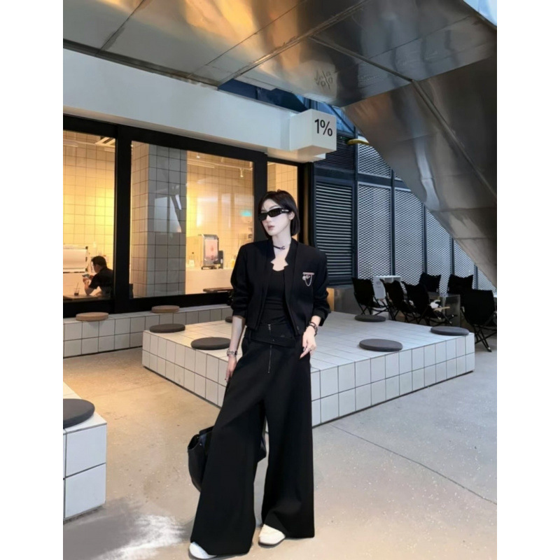 Deng Leiting's Taste Online Autumn New Niche Design High-End Elegant Fashionable Western-Style Suit Tops