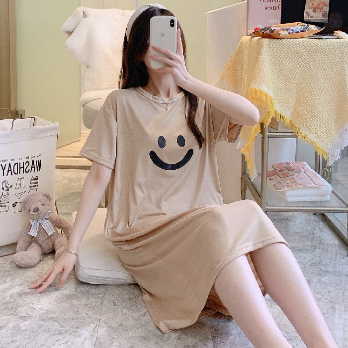 Estilo coreano nuevo verano de manga corta pijamas de las mujeres japonés ins cuello redondo suelto vestido MIDI dulce cara sonriente WeChat celebridad en línea