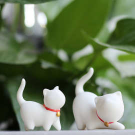 白瓷桌面摆件陶瓷创意茶宠可爱手工招财小猫咪装饰教师节生 日礼