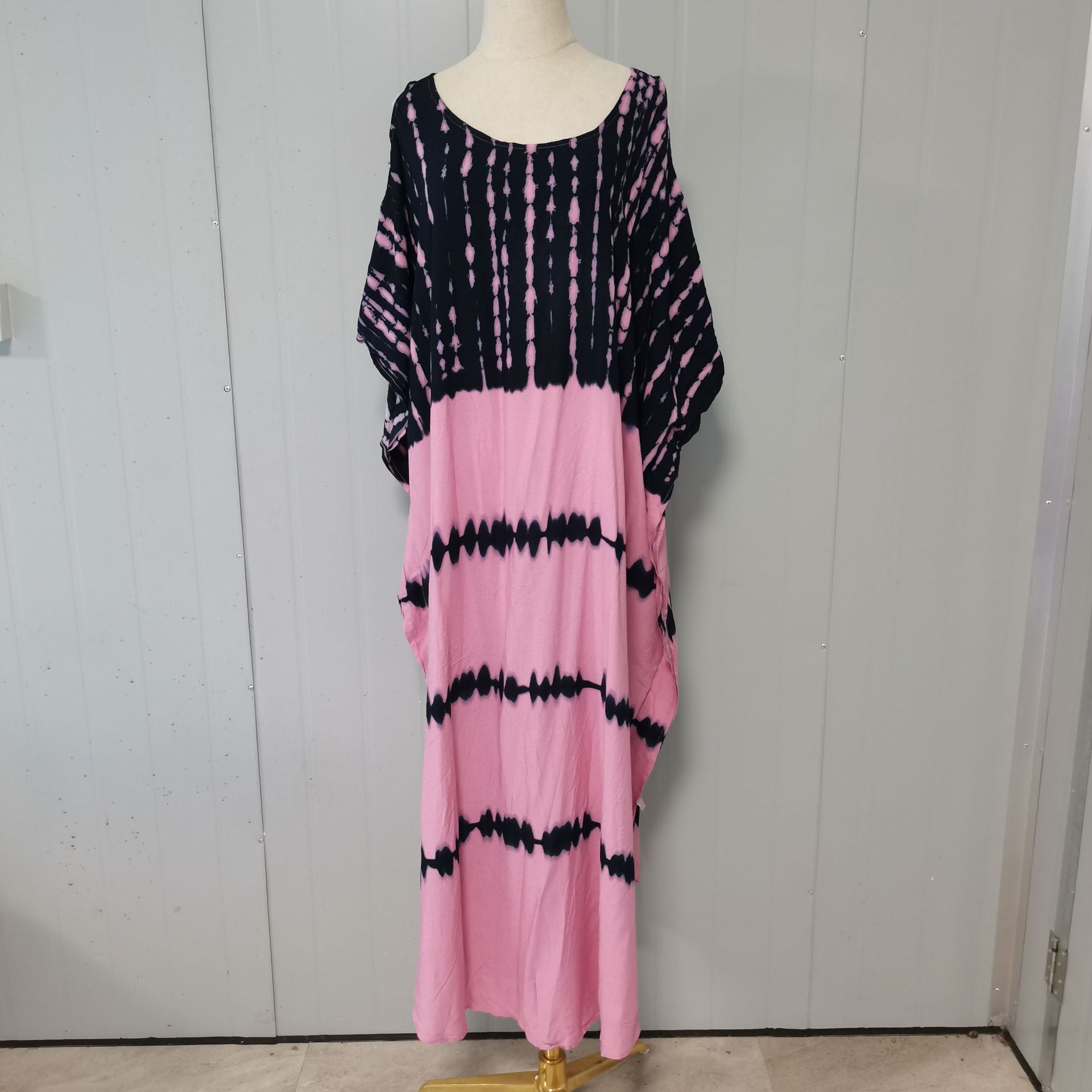 Blusa de playa europea y americana fuera del hombro posicionamiento túnica vacaciones en el mar Falda larga bikini traje de baño camisa de protección solar 1D31