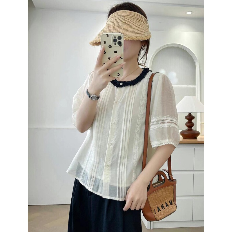 Korean Lace Splicing Ear-Trimmed Contrast Color Shirt for Women 2025 Summer New Loose Slimming Look Round Neck Short-Sleeved Shirt