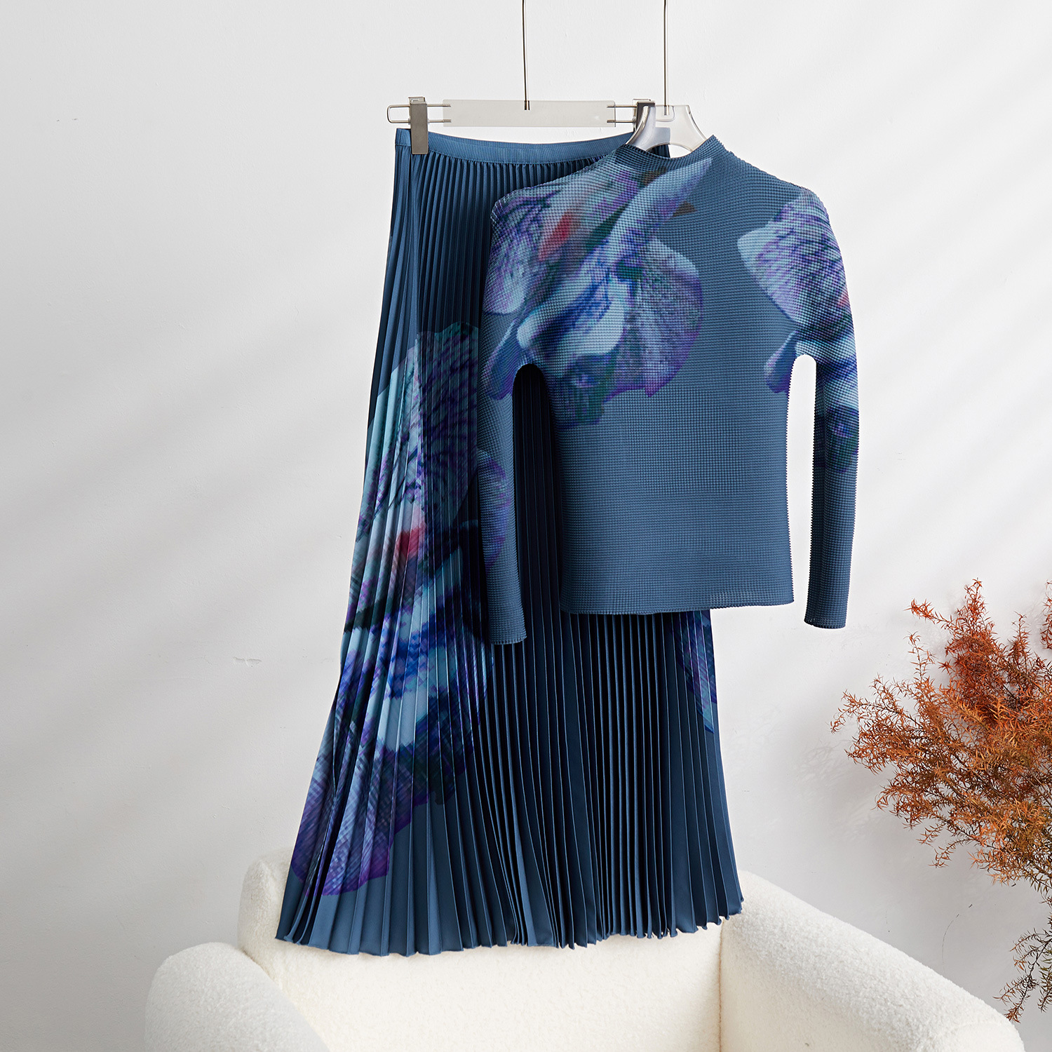 Women's Pleated Skirt Set - Floral Print Top & Long Pleated Skirt - Japanese-Inspired Casual Outfit (Purple/Pink/Dark Green/Gray, Sizes 78-90cm)_ecoleips.com
