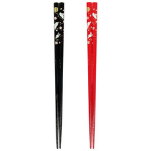 日本进口 家用高档实木筷子玉兔奔月彩色结婚对筷 厨房餐具用品