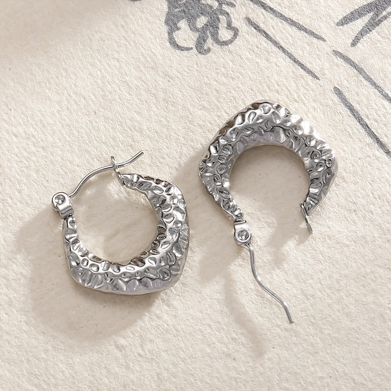 10g Weight PVD Coated Gold Plating Process 304 Stainless Steel Ear Needle Material 1 Pair Fashion C Shape Plating 304 Stainless Steel 18K Gold Plated Stainless Steel Earrings