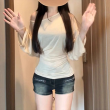 TŮļ2025¿UռL¶{