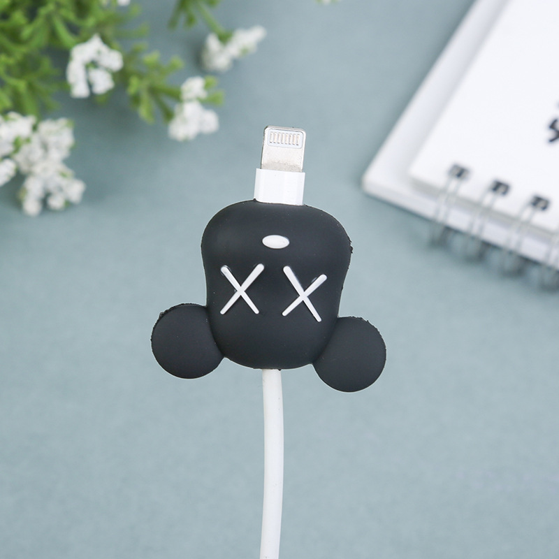 Nuevo cable de carga mordida Apple Android silicona anti-rotura universal teléfono móvil cable de datos de dibujos animados cubierta protectora