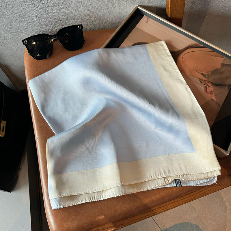 Bufandas de seda para mujeres 2025 primavera y otoño moda versátil temperamento minimalista 65cm bufandas de seda simuladas bufandas delgadas bufandas