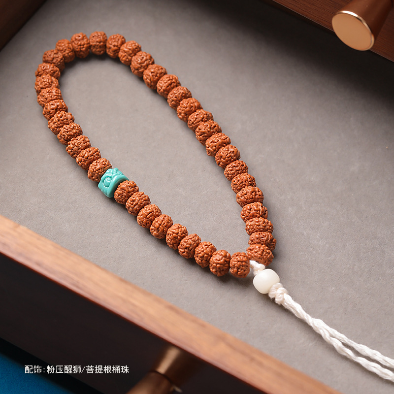 Yanzhou [나무 왕 작은 킹콩이 들고 있음]