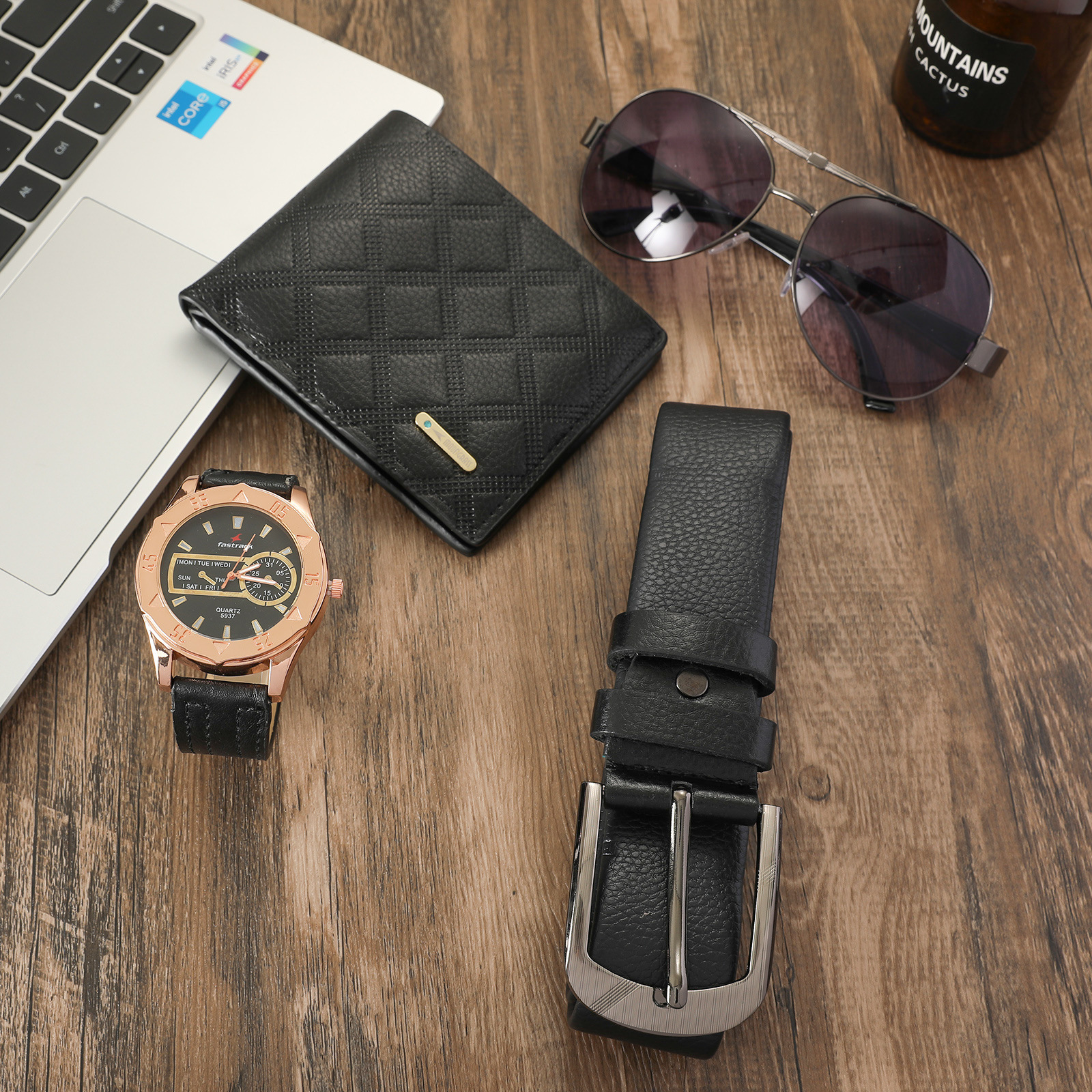 869g Weight Ordinary Glass Mirror Material Titanium Alloy Strap Material Watch Classification Pointer Display Type Single Folding Buckle Buckle Style Rectangle Dial Shape Holiday, Party Occasion Quartz Movement Solid Color Pattern Men's Gender Vintage Style, Simple Style Style Vintage Style Simple Style Solid Color Single Folding Buckle Quartz Men's Watches 7