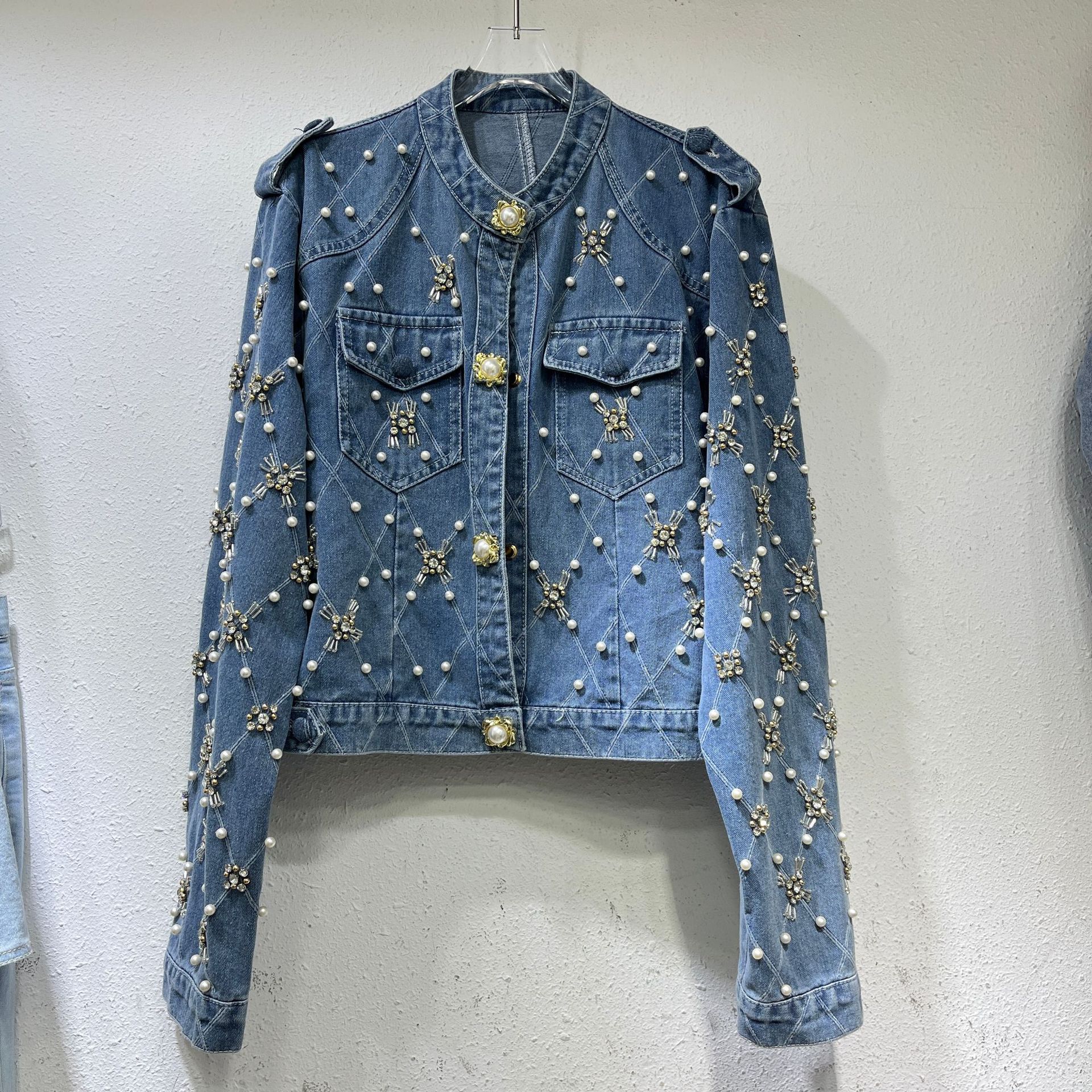 Women's Heavy Denim Jacket Loose Fit Versatile Winter Outerwear_voghion.com