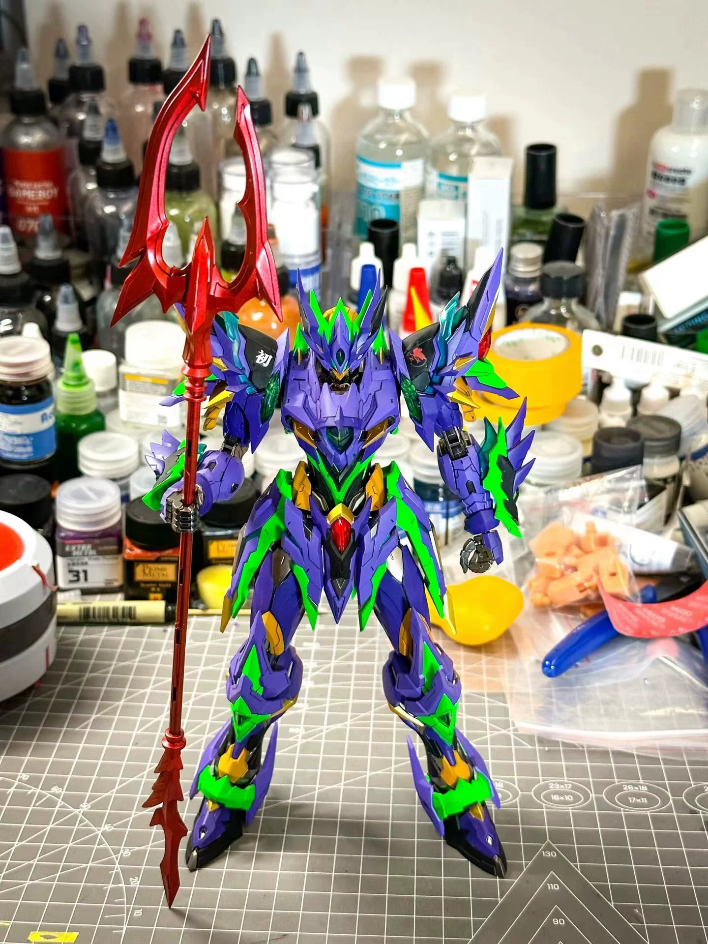 Модифицированный мех Three Kingdoms Bai Qi Cao Ren Ao Bing Gundam Blind Blind MG Destiny Seven Sword Flying Wing Boys Dotted Toys