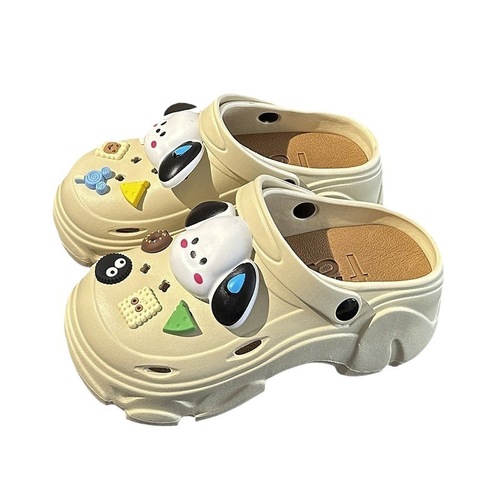 Slip-resistant, patterned sole, elevated women's outdoor summer sandals with DIY accessory, thick sole with a 