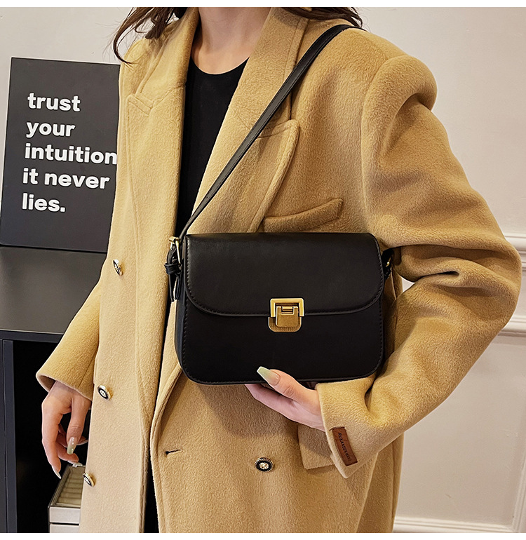 Solid color underarm 2023 new trendy versatile shoulder high-end and fashionable crossbody women's bag, small square bag_voghion.com