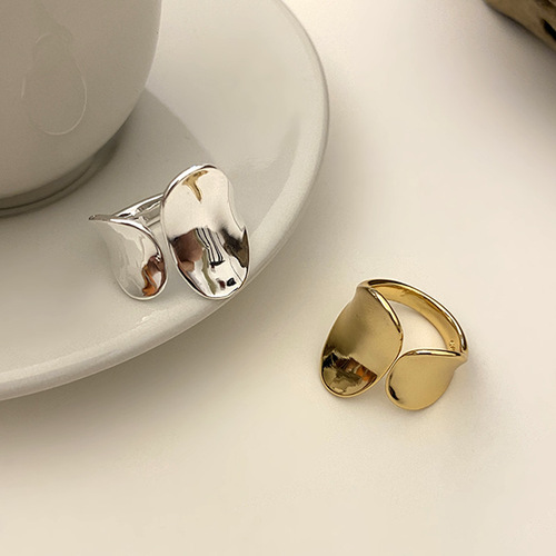 Vintage European and American geometric ring, wide style, polished surface, open design, women's pinky finger ring, minimalist style accessories wholesale