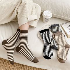 Socks Girl Ins Knee-High Socks, Schoolgirl Japanese Style Thin Striped Long Socks, Retro Versatile Viral Student Sports Socks