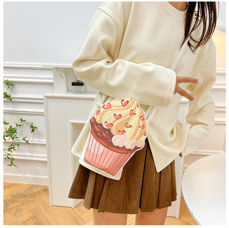 Women's Small Pu Leather Heart Shape Cake Bow Knot Cute Zipper Circle Bag display picture 12