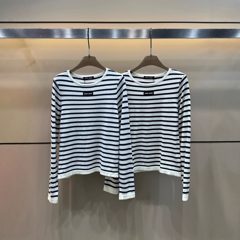 mi u条纹圆领针织衫女25早秋7月新品标签字母时尚简约针织上衣