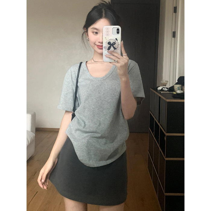 ホワイト V ネック半袖 T シャツ女性のための夏 2025 新しいルーズソリッドカラーボトリングシャツホット女子学生トップトレンディ|undefined