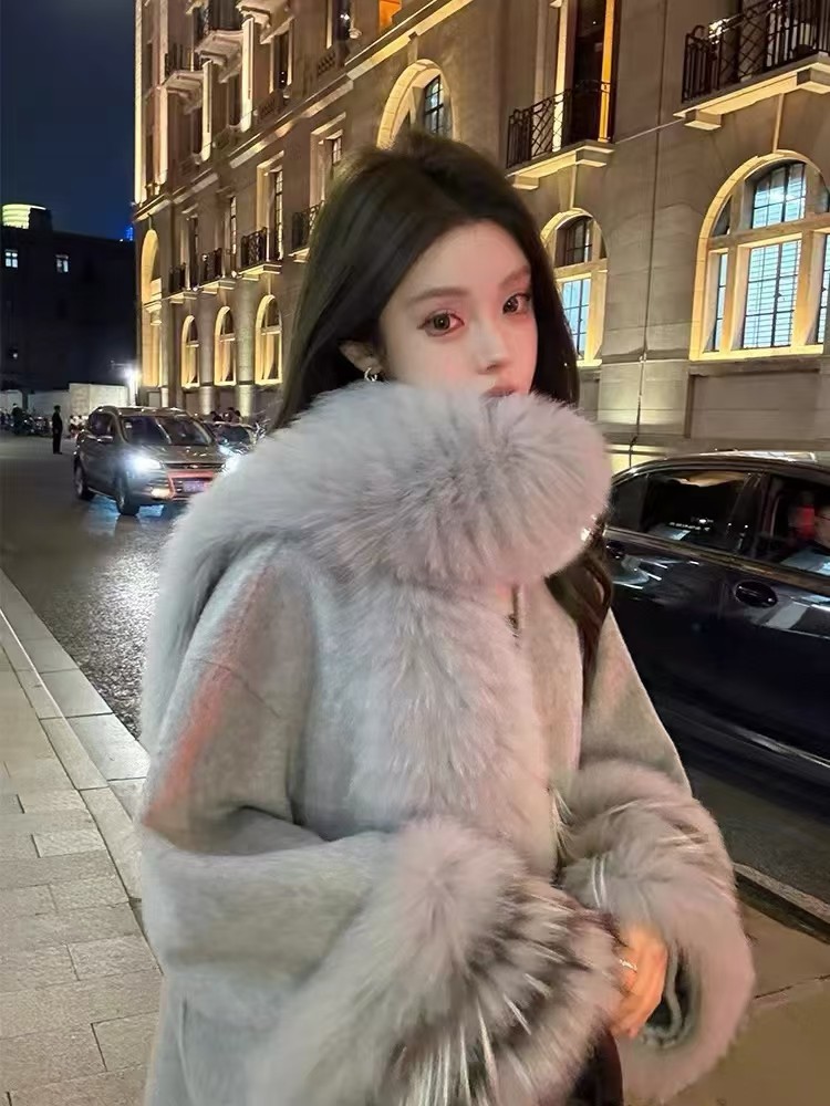 (2개) 솔리드 컬러 옷깃 폭스 모피 커프 느슨한 레이스 업 목욕 가운 양면 양모 코트 여성의 가을과 겨울 2024
