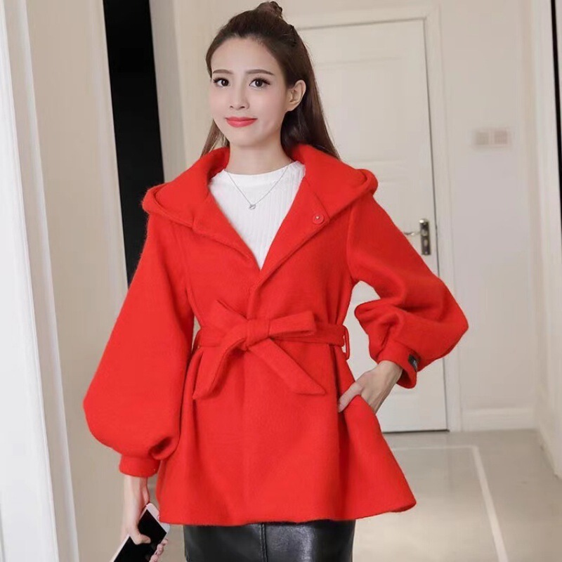 Korean Style Cape Red Woolen Coat for Petite Women with Hood, Tie, Fashionable Lantern Sleeves, Short Woolen Jacket Trendy