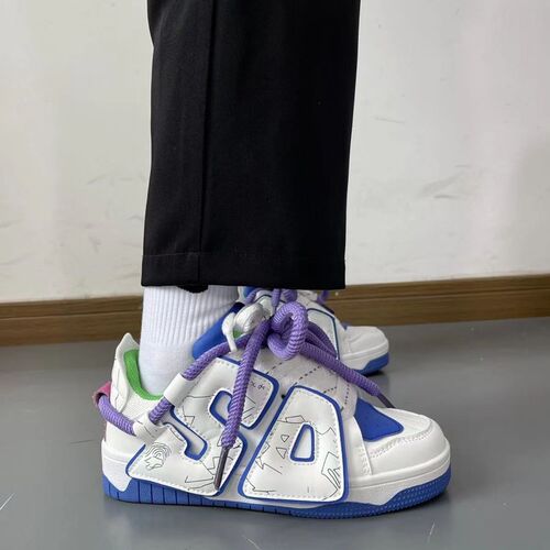 Item No. T0312 Original bread shoes for men and women, niche design, national fashion style, casual and versatile sports shoes for men