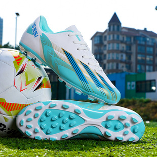 跨境新款兒童足球鞋TF碎釘男童人工草防滑透氣女孩小學生訓練球鞋