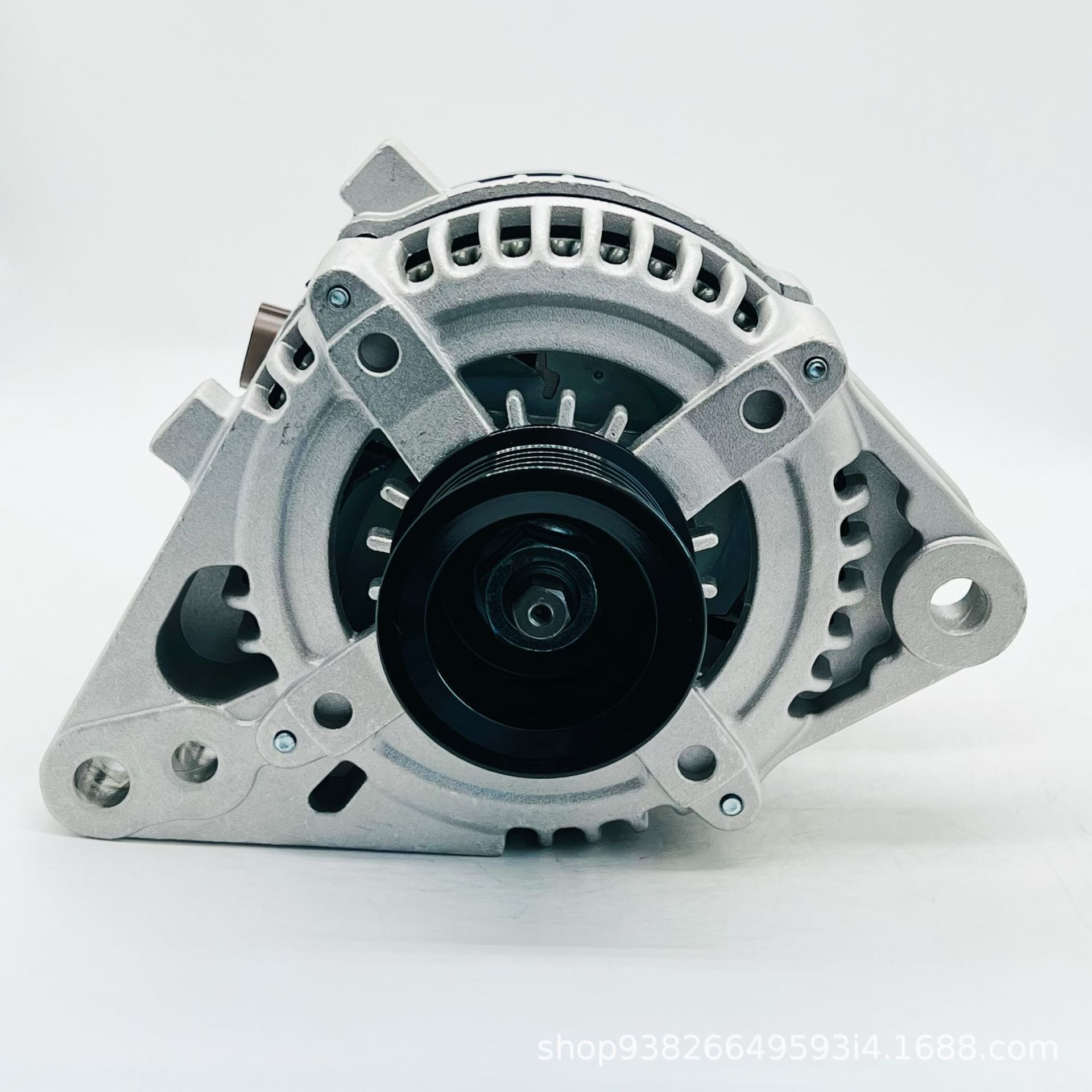 Suitable for Toyota Series 2706031120 Car Generator 270600 P010 Car Accessories 270600 P030
