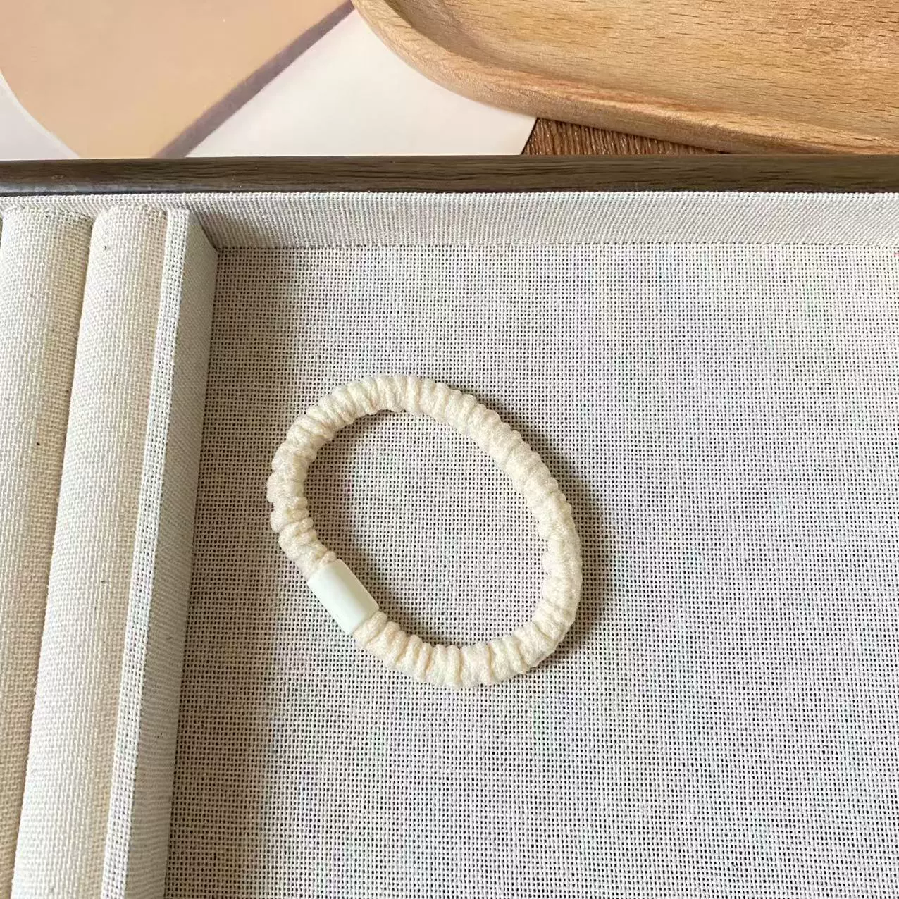 Hair rope, base elastic ponytail, simple and elegant design