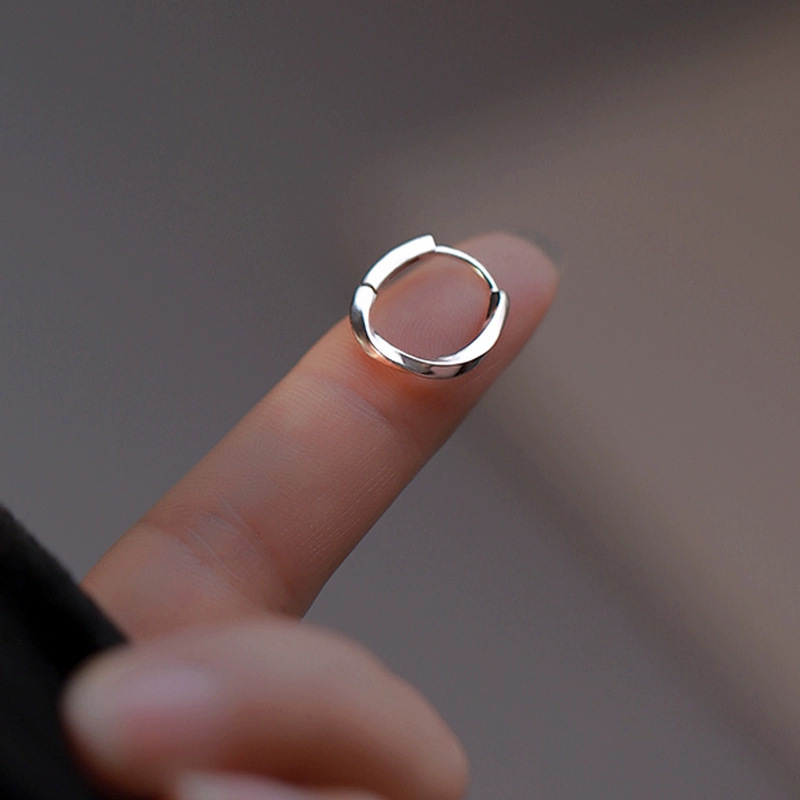 Men's 925 Sterling Silver Mobius Wave Earrings Minimalist Style_voghion.com
