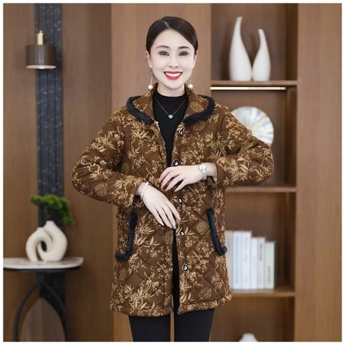 New Mid-Age Mother Winter Cotton Jacket Stylish and Noble Loose Plus Size Warm Plush Cotton Coat with Added Padding and Thickness
