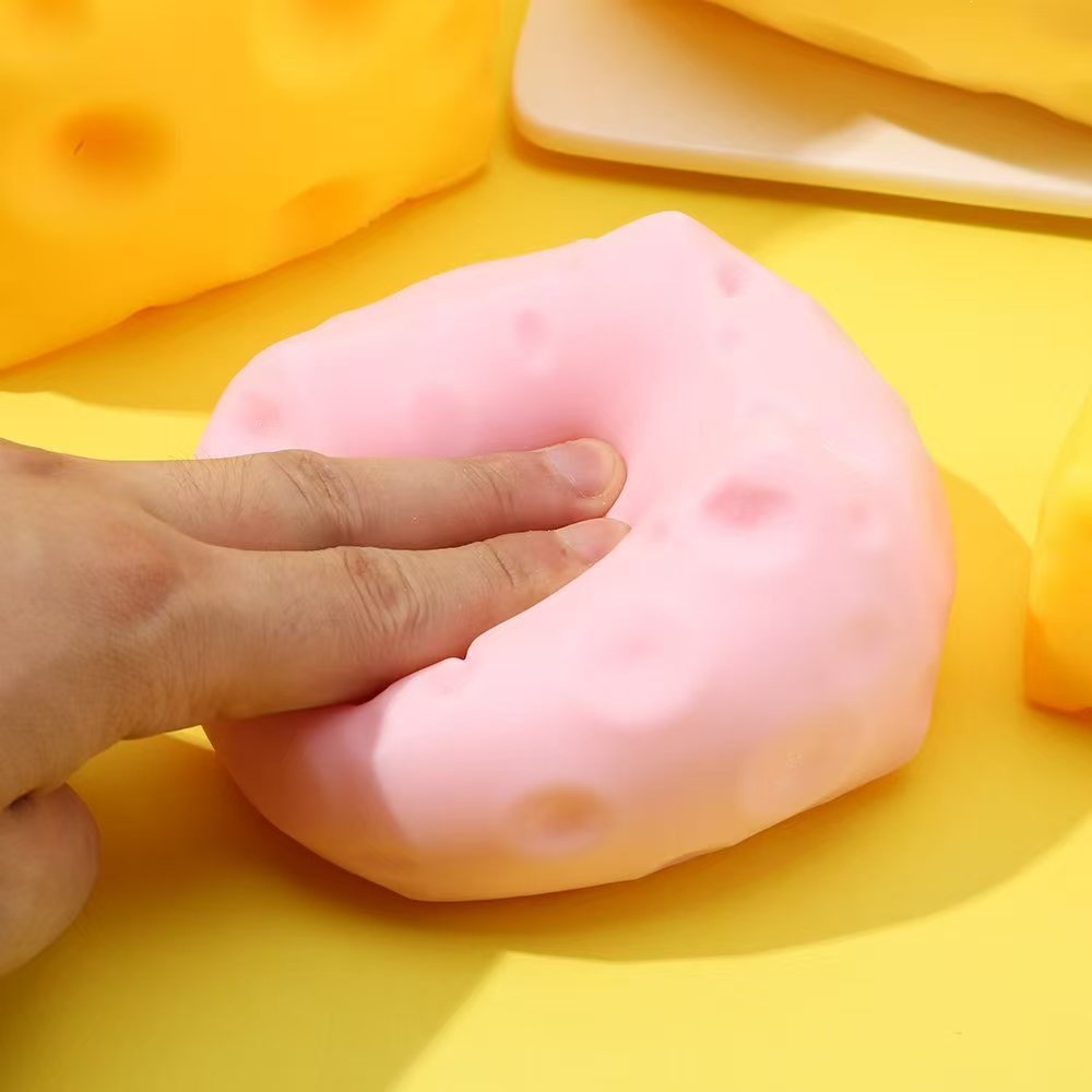 Nuevo producto explosivo bloque de queso suave - amarillo, juguete de descompresión plástica, con función de extrusión