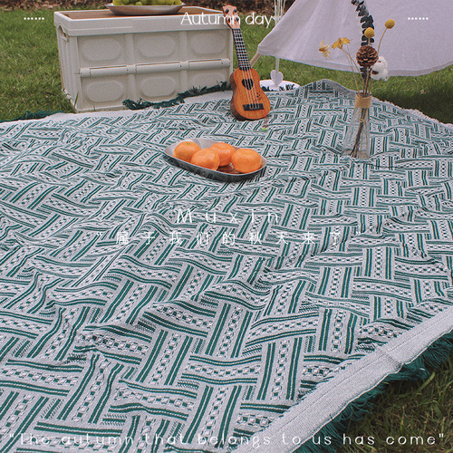 Ins-style fresh and minimalist picnic mat, camping tablecloth, outdoor lawn moisture-proof floor mat, tent gear blanket, shawl, and tablecloth
