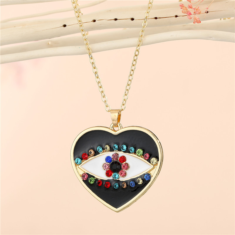 Plating Design Fashion Heart Alloy Wholesale Pendant Necklaces