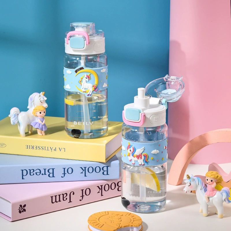 Cute high quality cartoon children's handheld portable glass with glass for students
