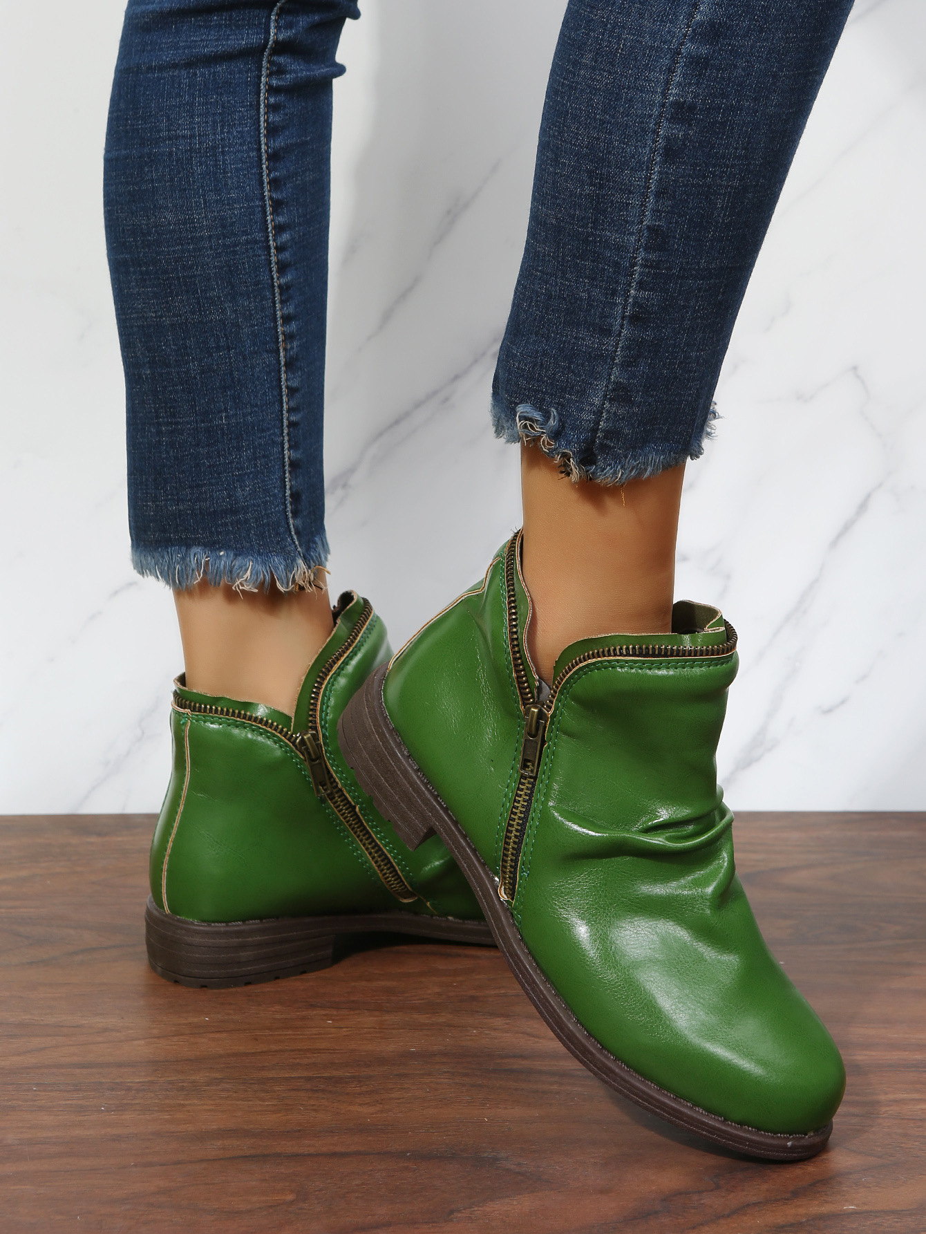 New low heel chunky round toe double zipper boots for women_voghion.com