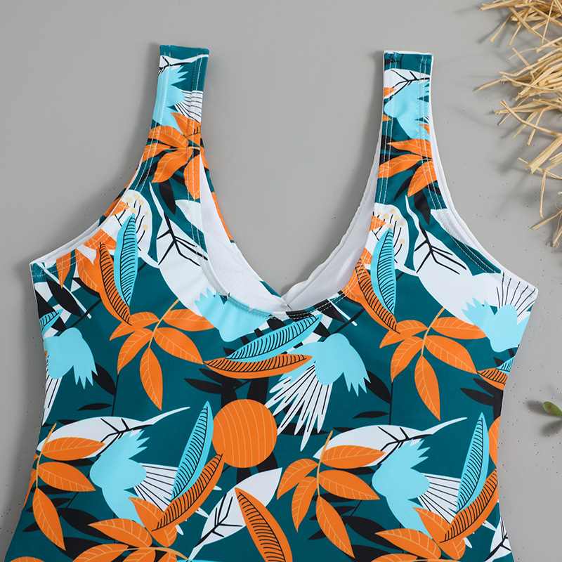 Swimsuit Image 6