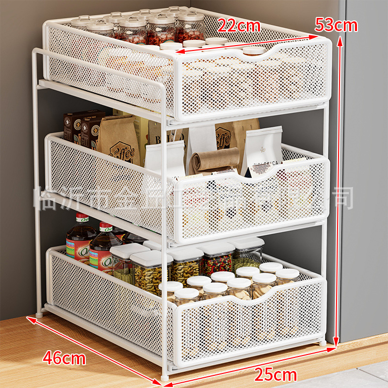 台所の引き出し式の物置棚の食器棚の中で棚を分けて各種の神器の大全の2階の下の水槽の収納のバスケットを分けます。