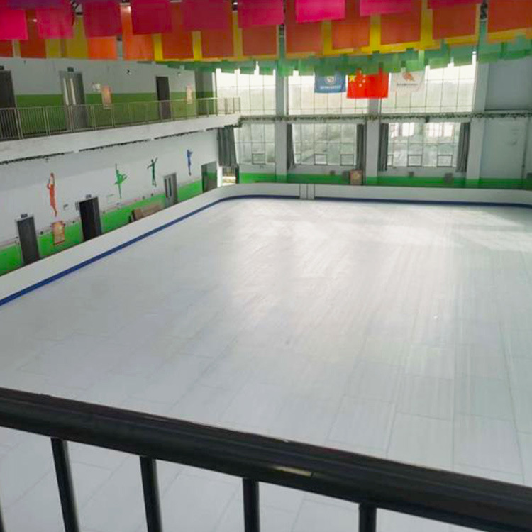 商场游乐场 陆地冰球场地方仿真冰面 高分子聚乙烯室内仿真滑冰板