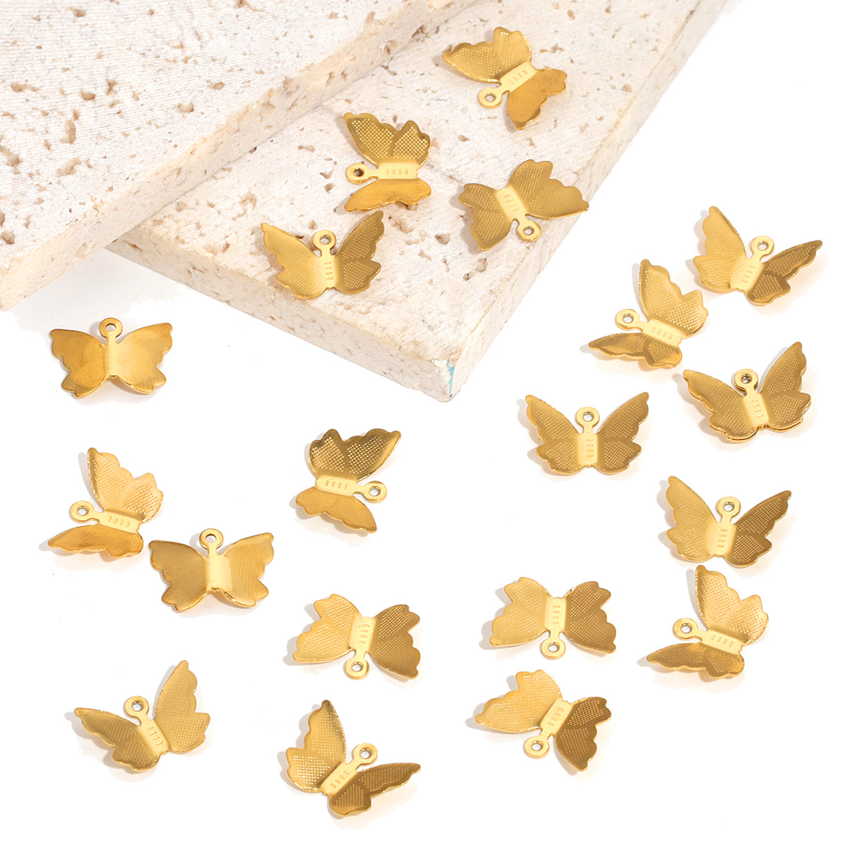 Chapado en vacío de acero inoxidable oro mariposa colgante accesorios la joyería DIY collar pulsera haciendo