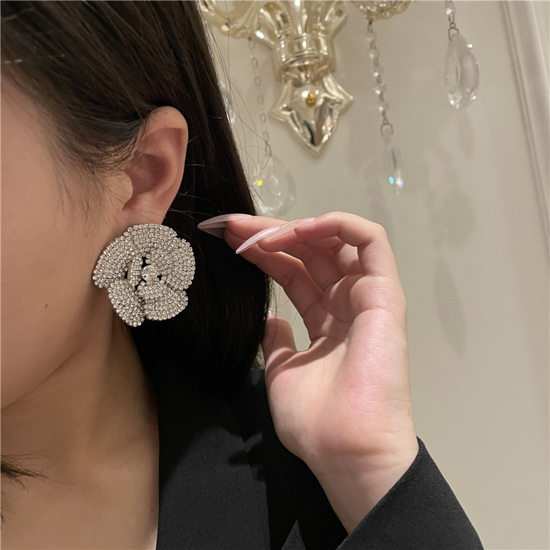Flower Alloy Rhinestones Diamond Earrings Ear Studs display picture 4
