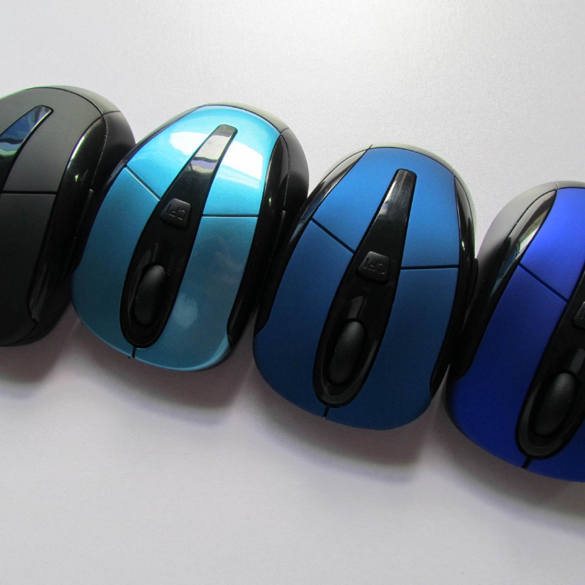 Al por mayor rescatando pequeño ratón inalámbrico 2,4g portátil fábrica en stock Comercio exterior transfronterizo LOGO