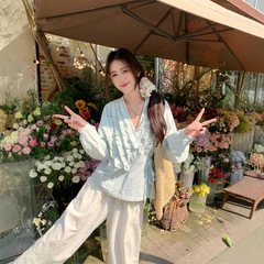 実写2025新型韓国版韓国系風百合韓系大衆デザイン木耳元vネックシャツの上着