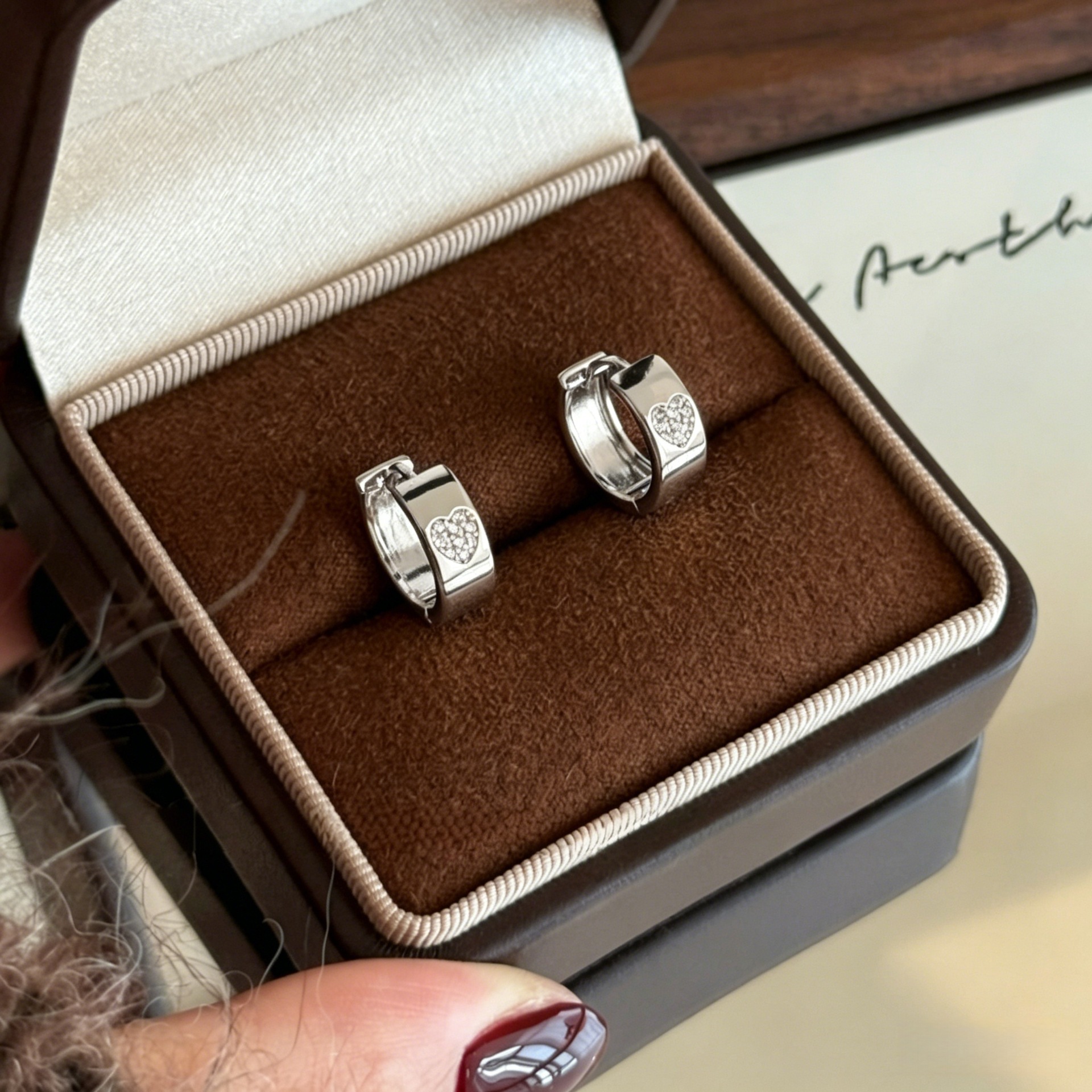 Silver zirconium heart earrings