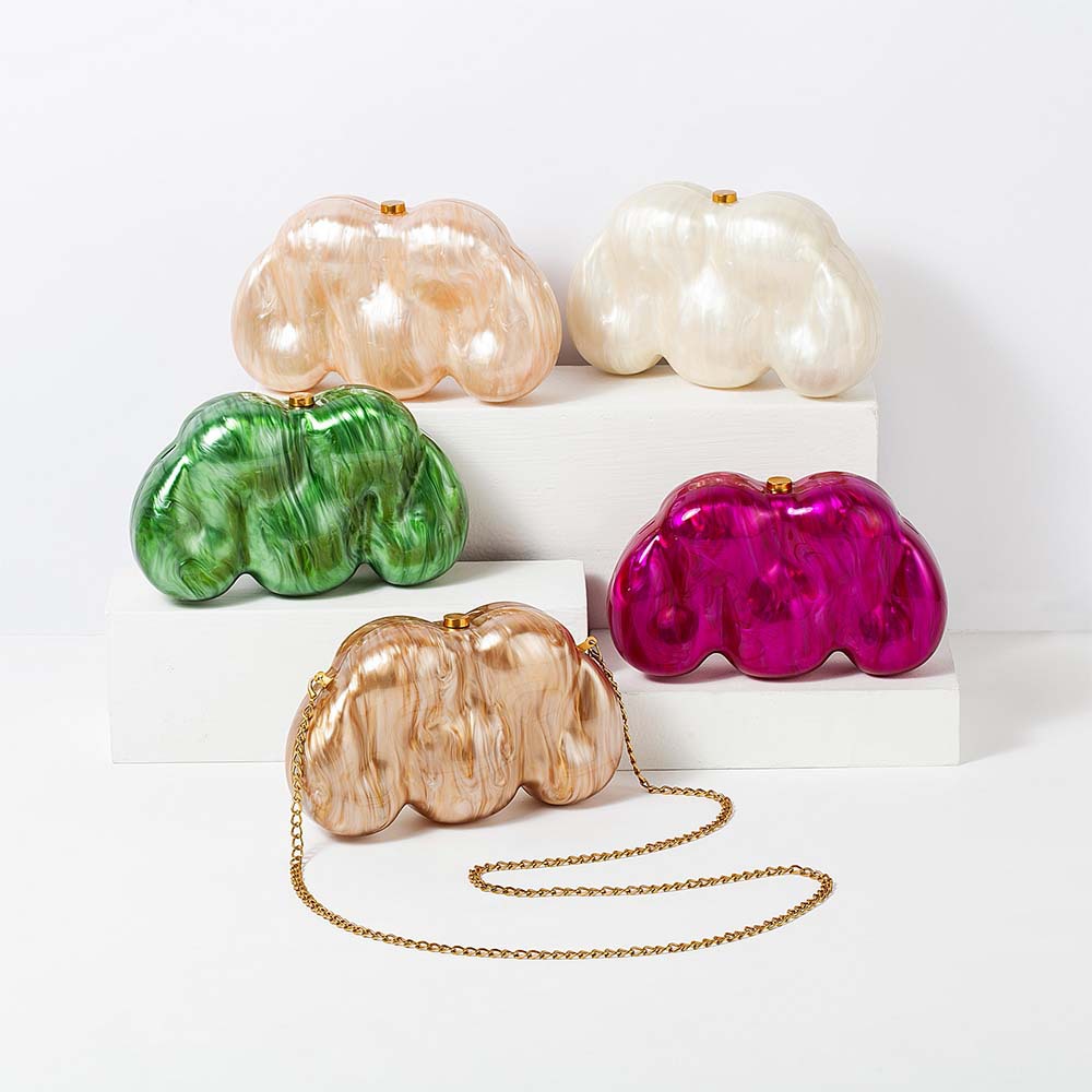 Pochette elegante in acrilico con design a conchiglia per eventi_voghion.com