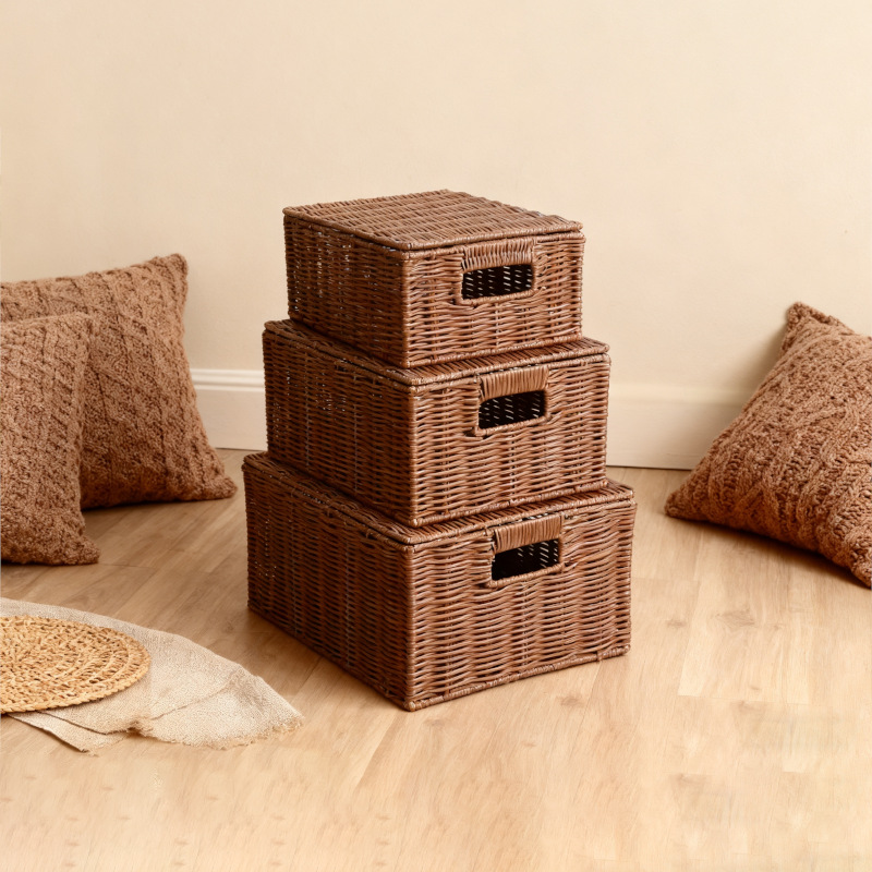 Set de tres piezas con cubierta de cesta marrón