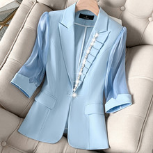 �{ɫ���b����Ů�ı���r�К��|����߅�߷���С�������e�������b